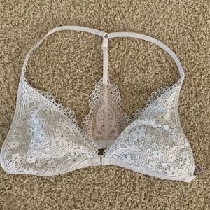 white lace victoria secret bra